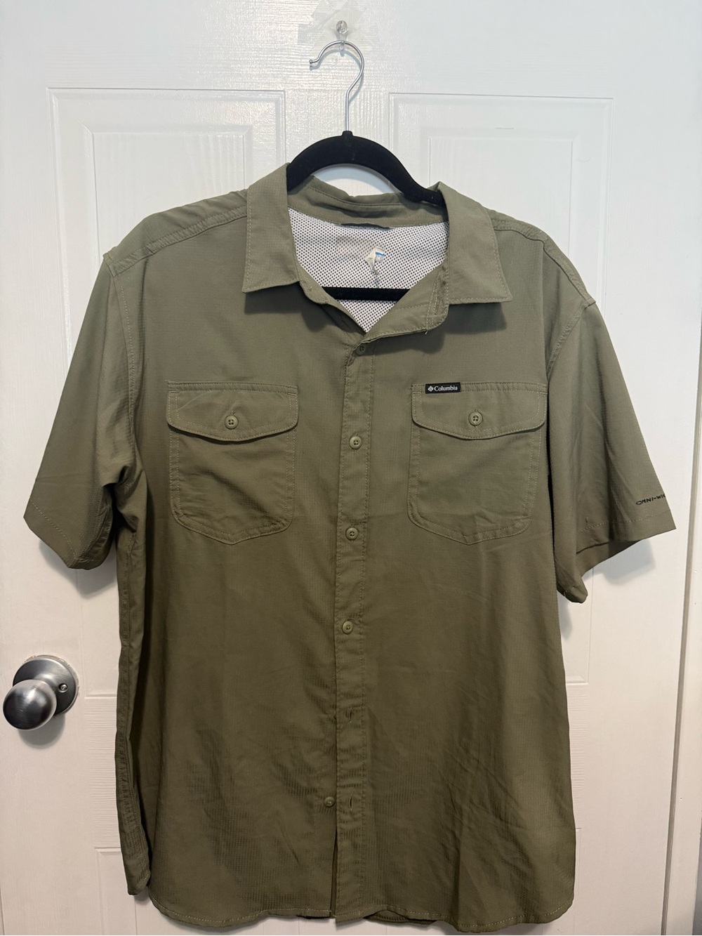 Columbia Men's Short-Sleeve Olive Green Button-Front